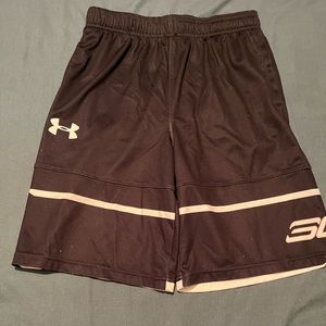 Under Armor Black Shorts